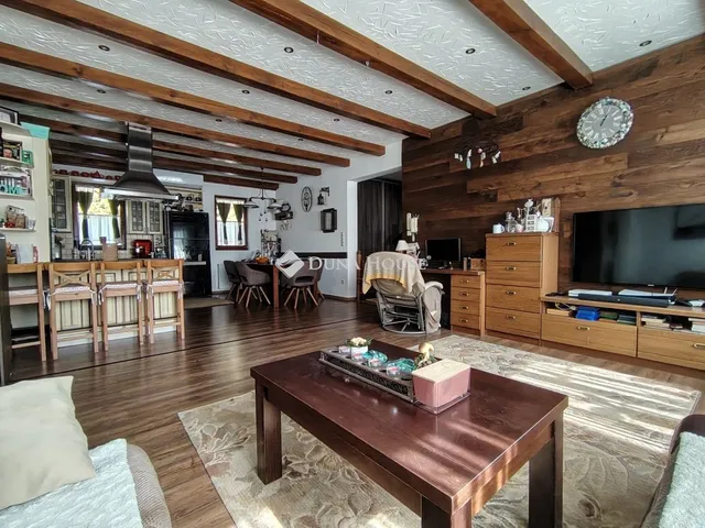 Eladó ház Nagypáli 170 nm