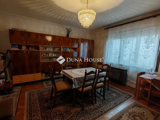 Eladó ház Zalaegerszeg, Bartók Béla utca 94 nm