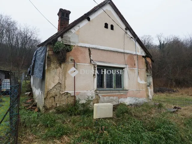 Eladó telek Nemesapáti, Hegyalja utca 550 nm