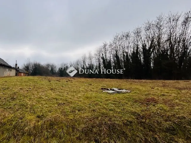 Eladó telek Bak 2838 nm