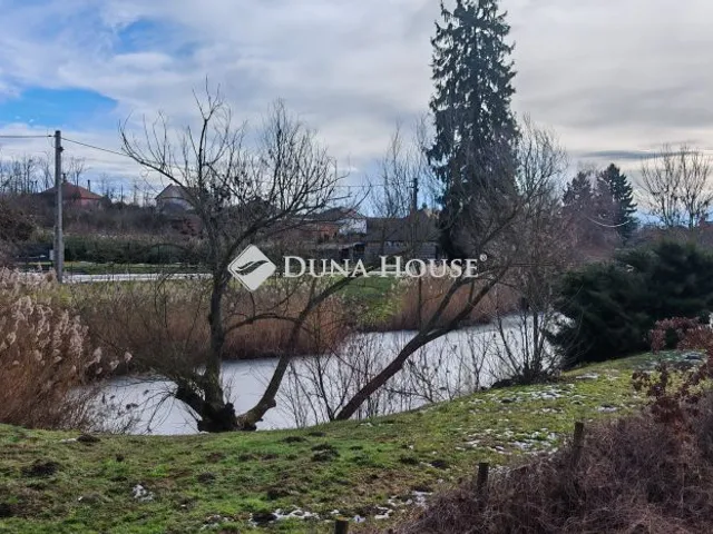 Eladó telek Hottó, Petőfi Sándor utca 3187 nm