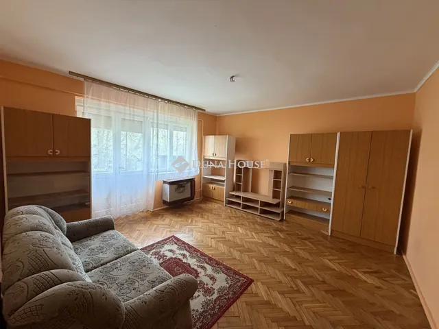 Eladó lakás Lovászi 37 nm