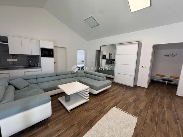 Eladó lakás Hévíz 71 nm