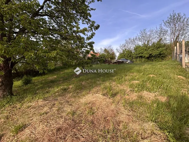 Eladó telek Zalaegerszeg 1234 nm