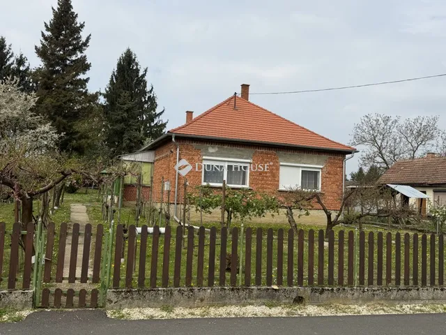 Eladó ház Tornyiszentmiklós, Kossuth Lajos utca 110 nm