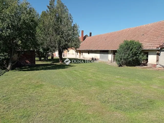 Eladó ház Batyk, Dózsa György utca 94 nm