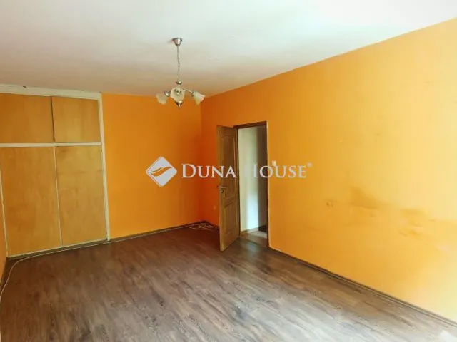 Eladó lakás Zalaegerszeg, Landorhegyi út 43 nm