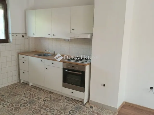 Eladó lakás Zalaegerszeg, Kovács Károly tér 52 nm