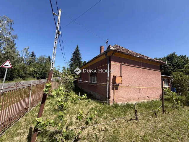 Eladó ház Borsfa, Zrínyi út 100 nm