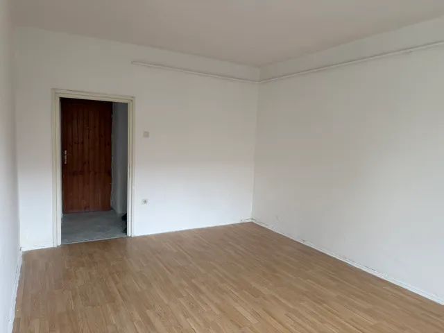Eladó lakás Lenti, Bottyán utca 49 nm