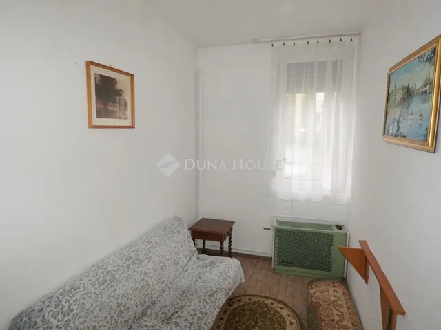 Eladó lakás Zalaegerszeg, Landorhegyi út 43 nm