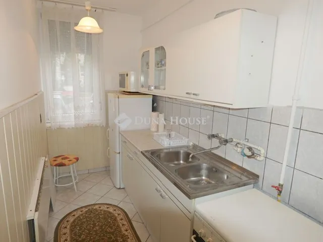 Eladó lakás Zalaegerszeg, Landorhegyi út 43 nm