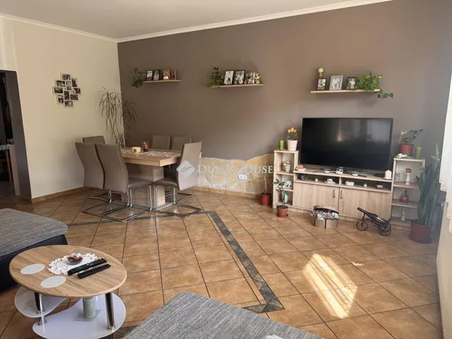 Eladó ház Dióskál 160 nm