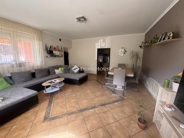 Eladó ház Dióskál 160 nm