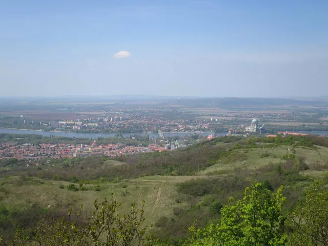 Eladó telek Esztergom 1817 nm