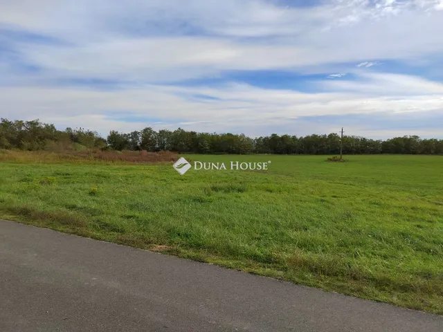 Eladó ház Győrsövényház, Bánhegyi Jób utca 102 nm