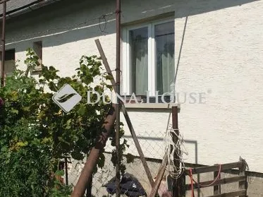 Eladó ház Etyek, Vörösmarty Mihály utca 146 nm