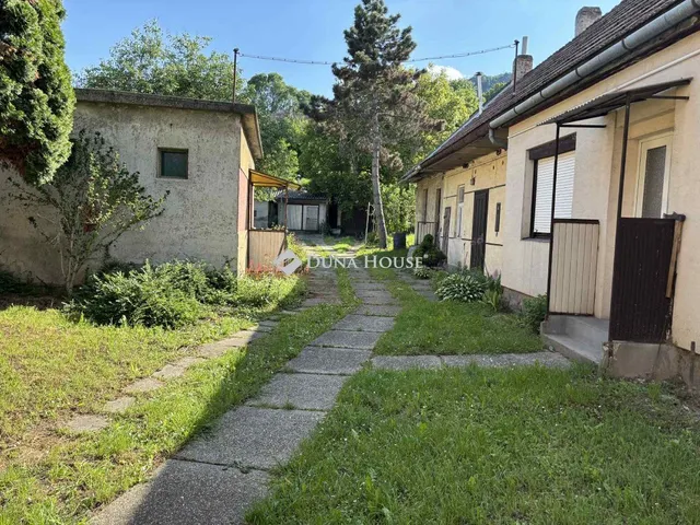 Eladó ház Tokod 174 nm