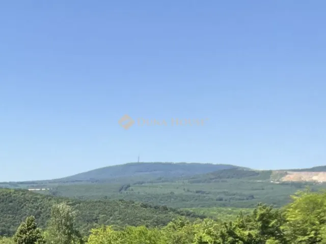 Eladó telek Bajót 899 nm