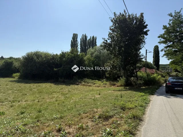 Eladó telek Nagysáp 352 nm