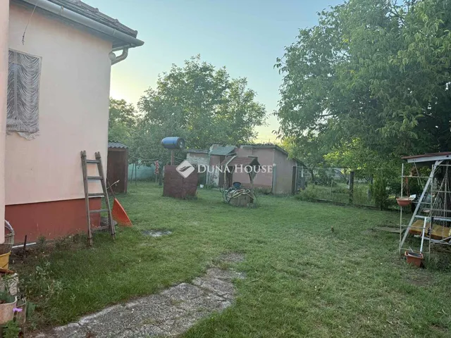 Eladó ház Tokodaltáró, Berzsenyi Dániel utca 82 nm