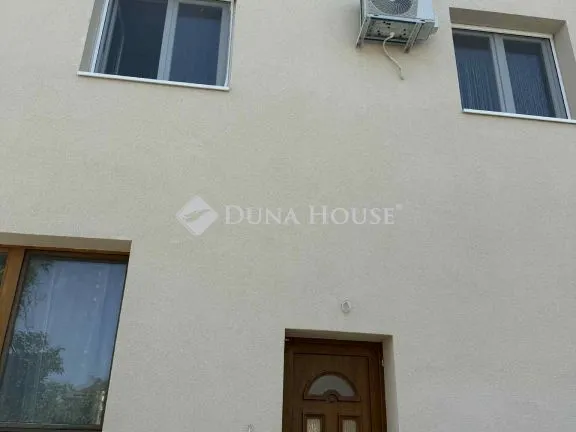 Eladó ház Esztergom, Kassai utca 150 nm