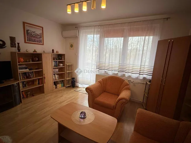 Eladó lakás Dorog, Ella köz 54 nm