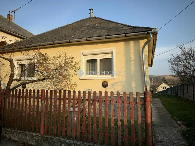 Eladó ház Dág 80 nm