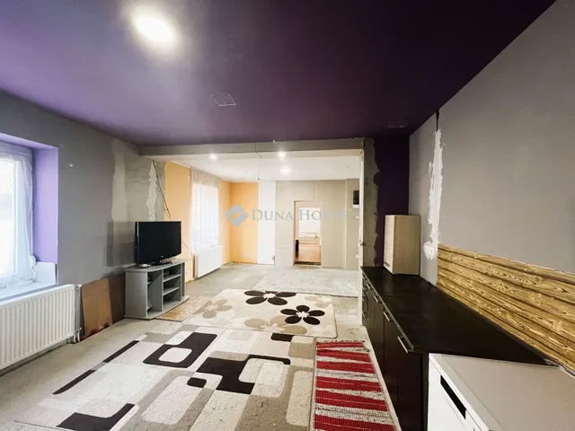 Eladó ház Csolnok, József Attila utca 124 nm