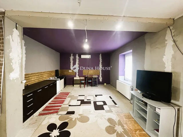 Eladó ház Csolnok, József Attila utca 124 nm