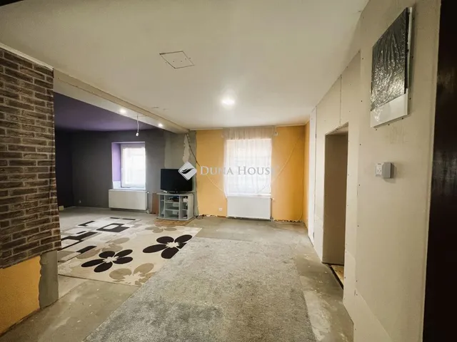 Eladó ház Csolnok, József Attila utca 124 nm