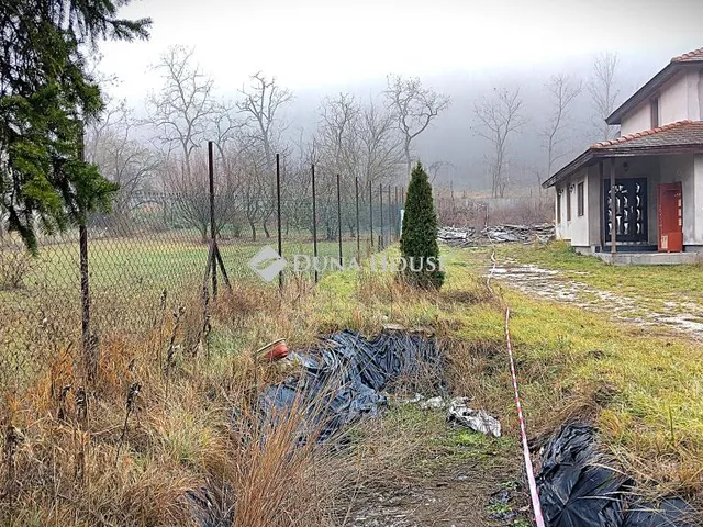 Eladó telek Dorog, Aranyhomoki dűlő 629 nm