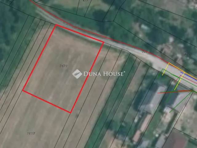 Eladó telek Piliscsév 960 nm