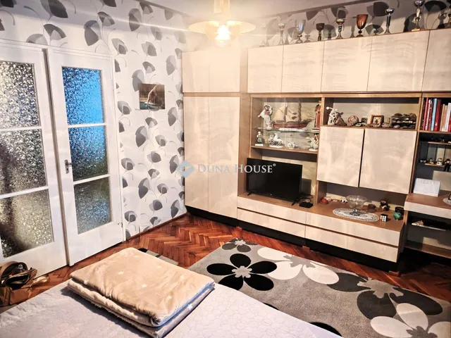 Eladó ház Kisbér, Köztársaság útja 130 nm