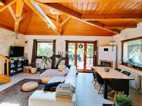 Eladó ház Esztergom, Kincses utca 124 nm