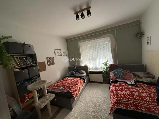 Eladó ház Annavölgy, Jókai utca 70 nm