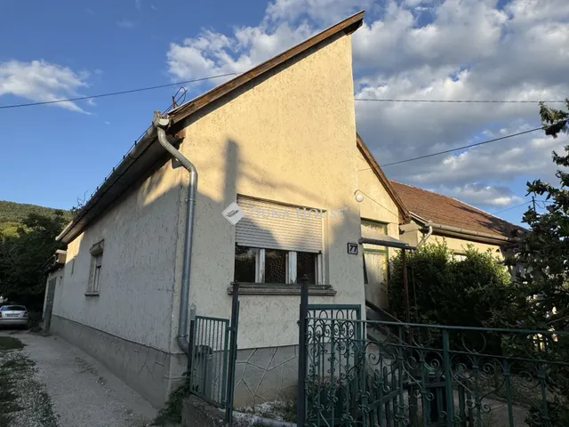 Eladó ház Pilisszántó, Kossuth Lajos utca 147 nm