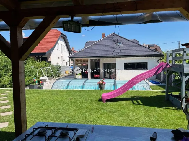 Eladó ház Nyergesújfalu, Tompa Mihály utca 155 nm