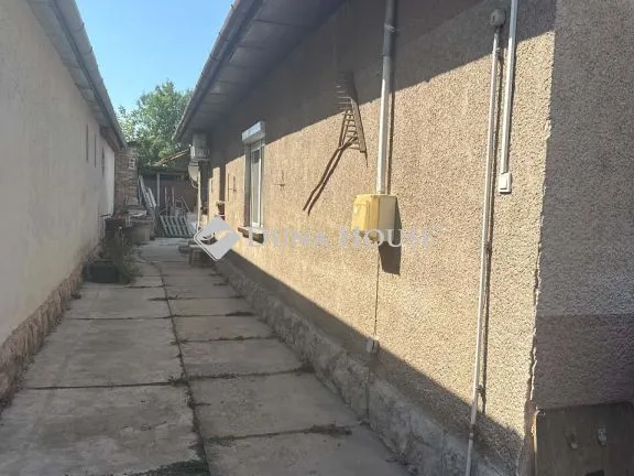 Eladó ház Esztergom, Kolozsvári utca 62 nm