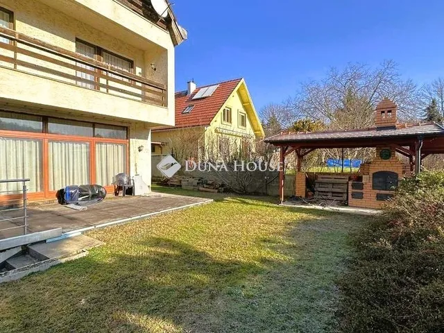 Eladó ház Budapest II. kerület 286 nm