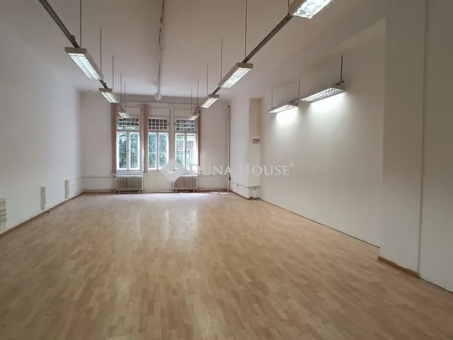 Kiadó kereskedelmi és ipari ingatlan Budapest XIV. kerület, Stefánia út 394 nm