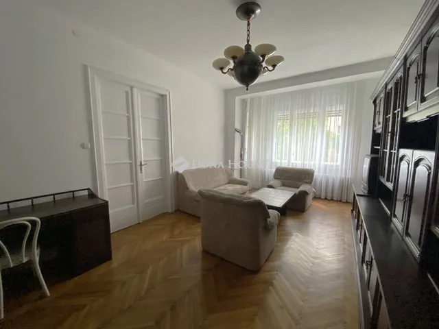 Eladó lakás Budapest XIII. kerület, Gyöngyház utca 76 nm