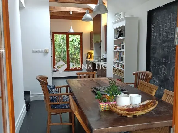 Eladó ház Szentendre 180 nm