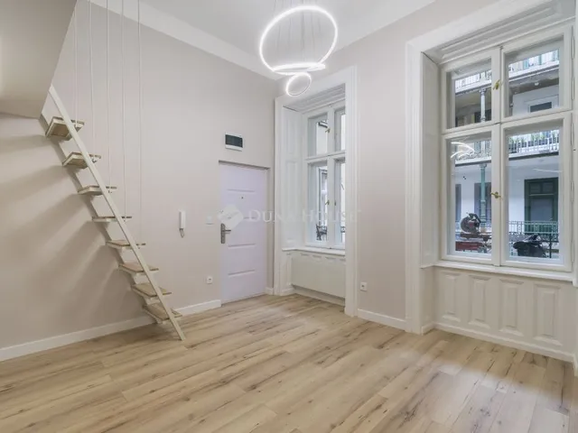 Eladó lakás Budapest IX. kerület, Lónyay utca 18 nm