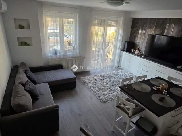 Eladó lakás Budapest XIV. kerület 64 nm