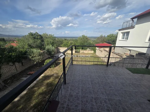 Eladó ház Budakalász, Gyümölcs utca 50 nm
