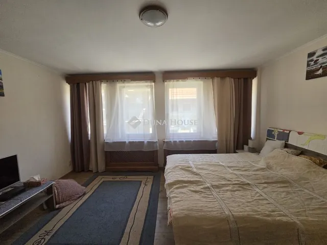 Eladó lakás Budapest IX. kerület, Viola utca 59 nm