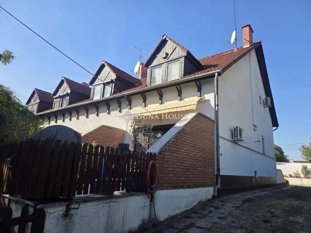 Eladó lakás Solymár 134 nm