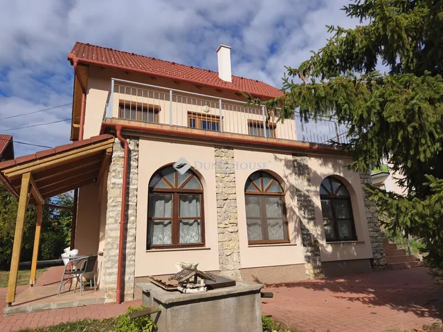 Eladó ház Balatonfüred, Hóvirág utca 90 nm