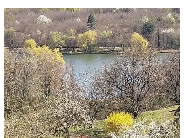 Eladó telek Keszü 1240 nm